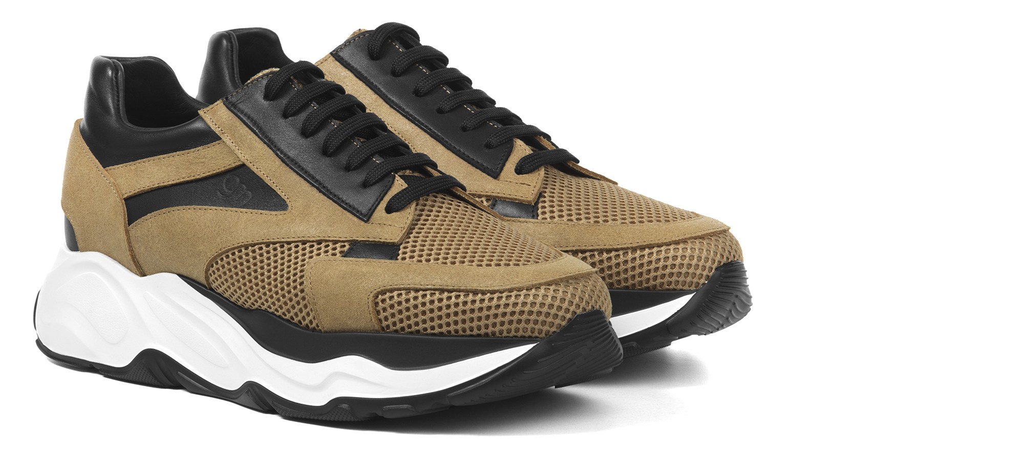 Baskets rehaussantes