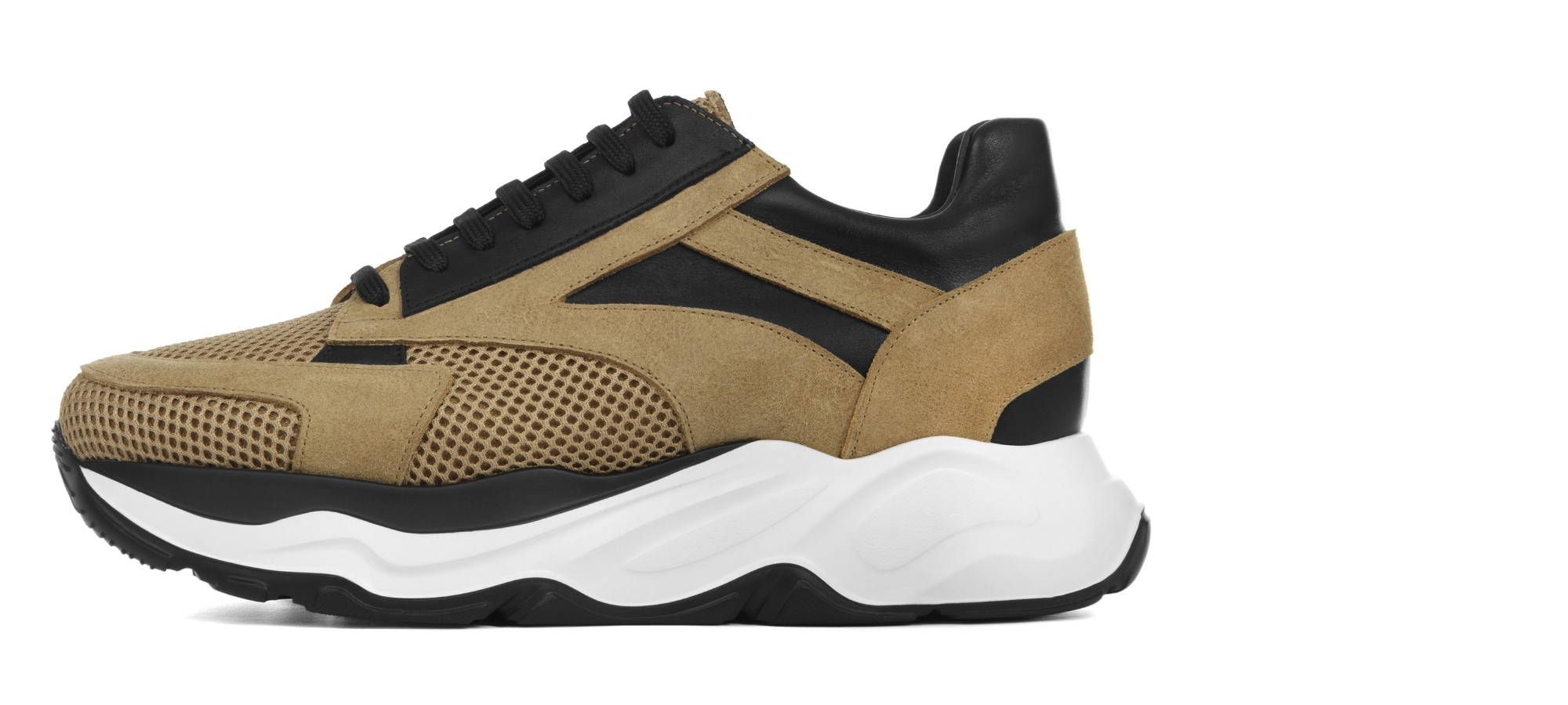 Baskets rehaussantes