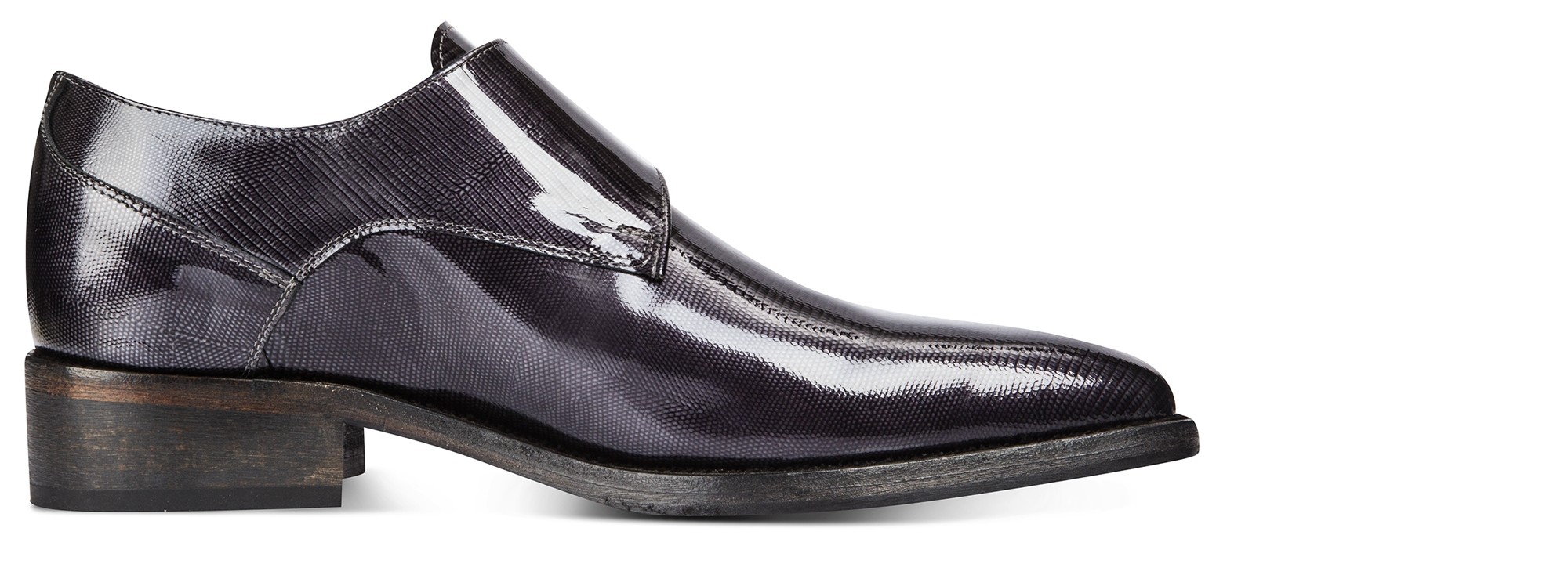 elevator shoes
