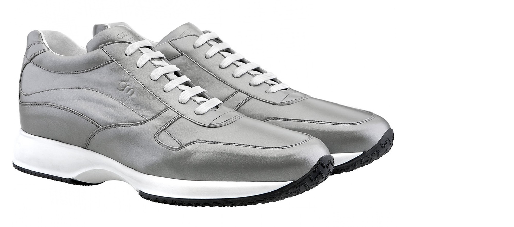 Elevator sneakers top
