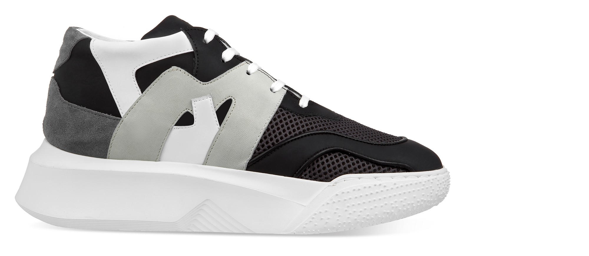 Chaussure rehaussante