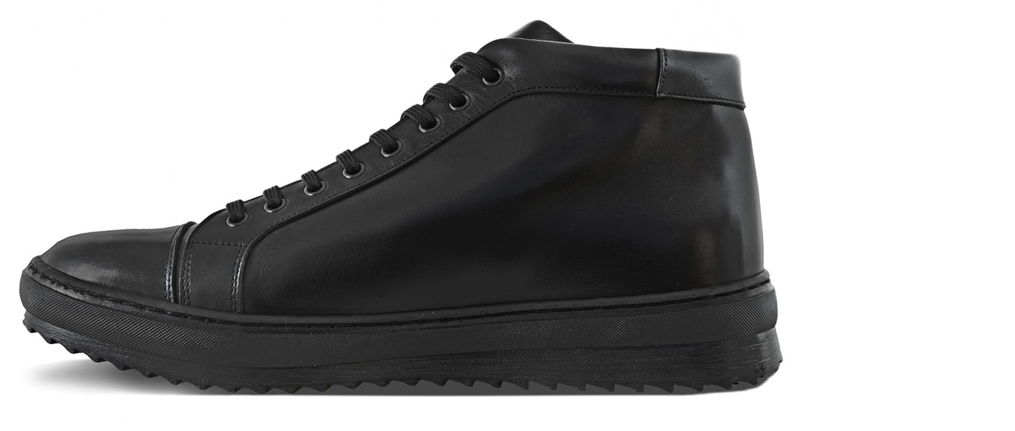 elevator shoes