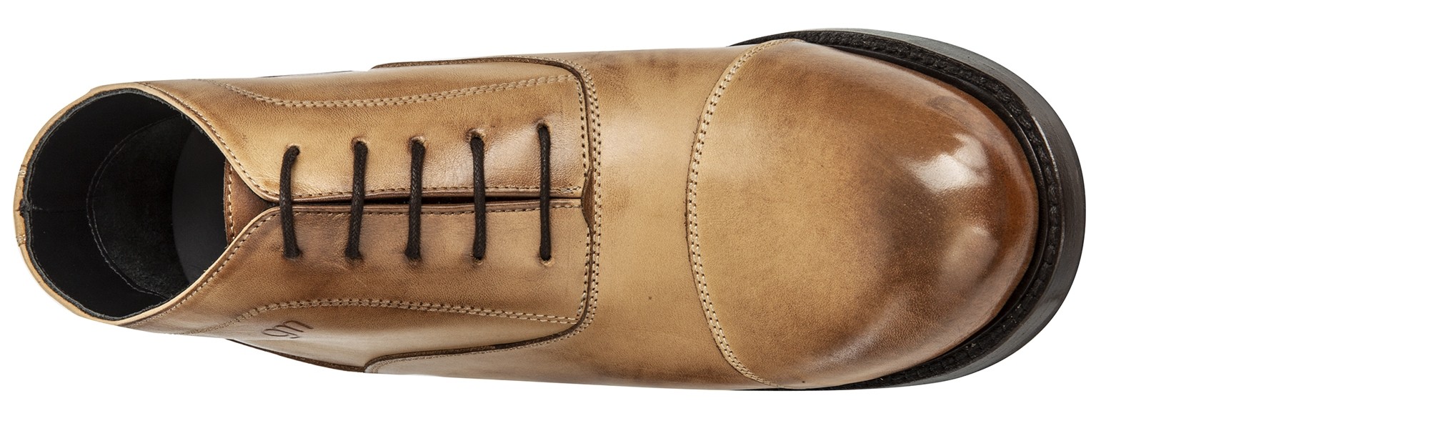 Chaussures réhaussantes 